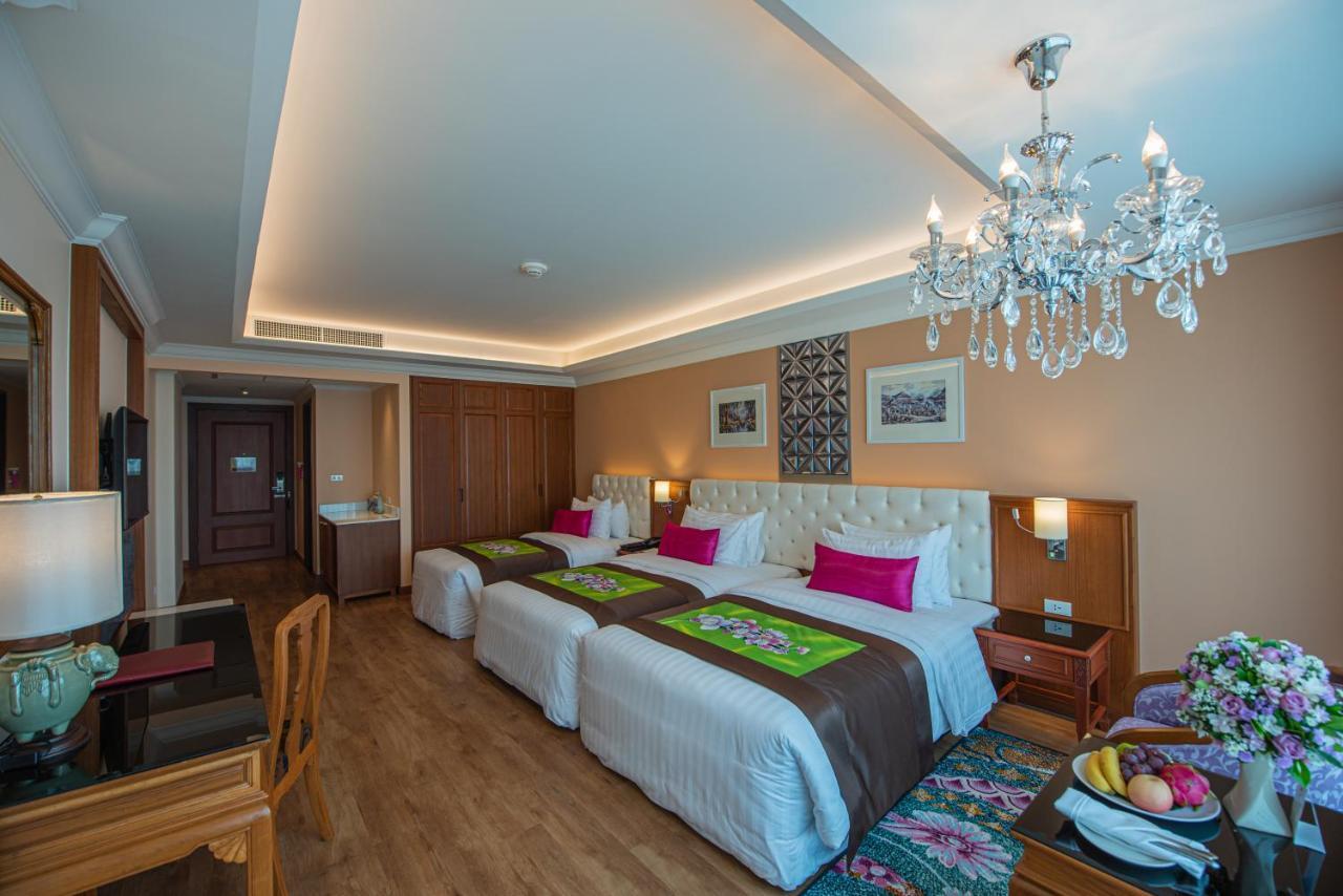 The Empress Premier Chiang Mai - Sha Extra Plus Bagian luar foto Deluxe Room