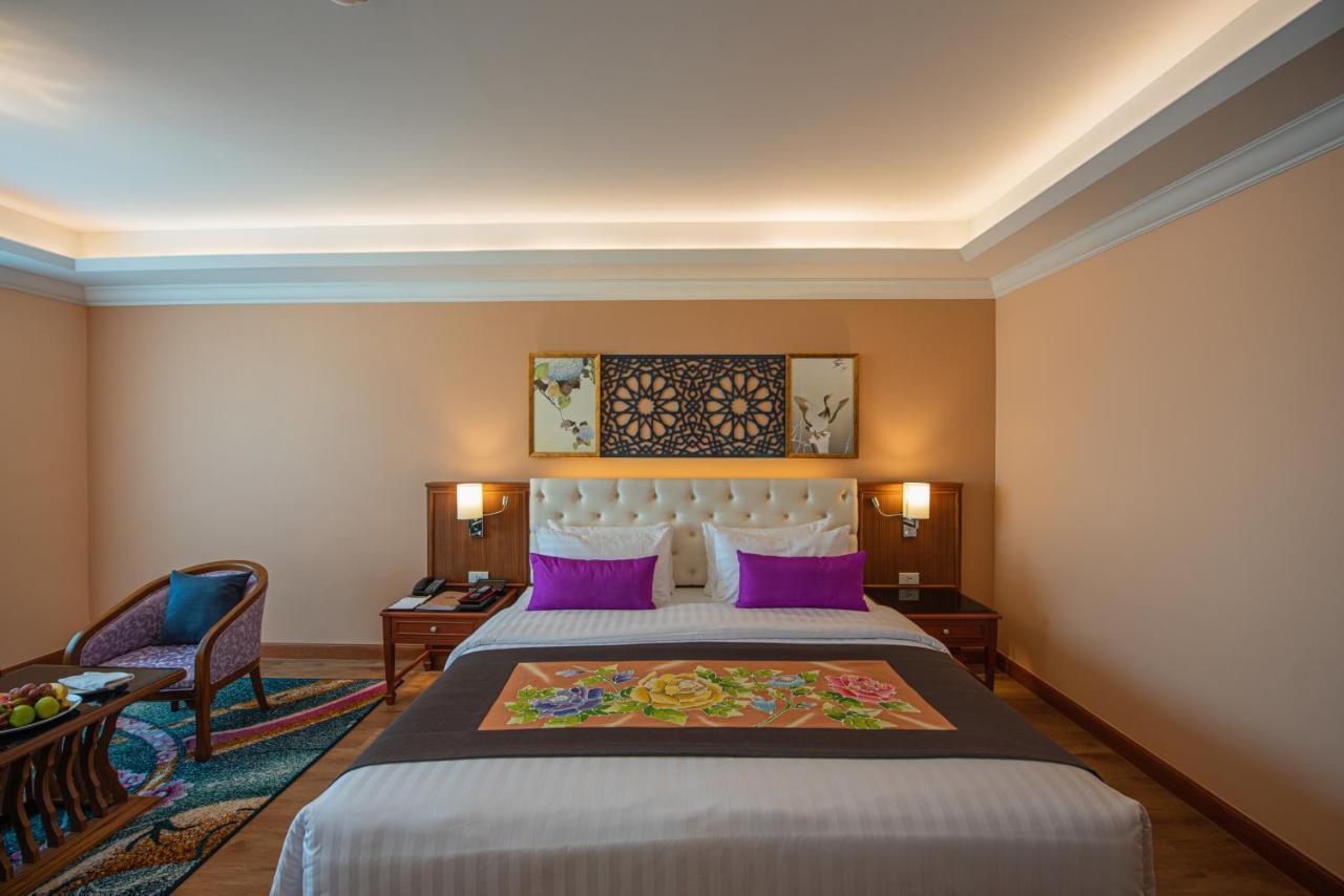 The Empress Premier Chiang Mai - Sha Extra Plus Bagian luar foto Deluxe Room